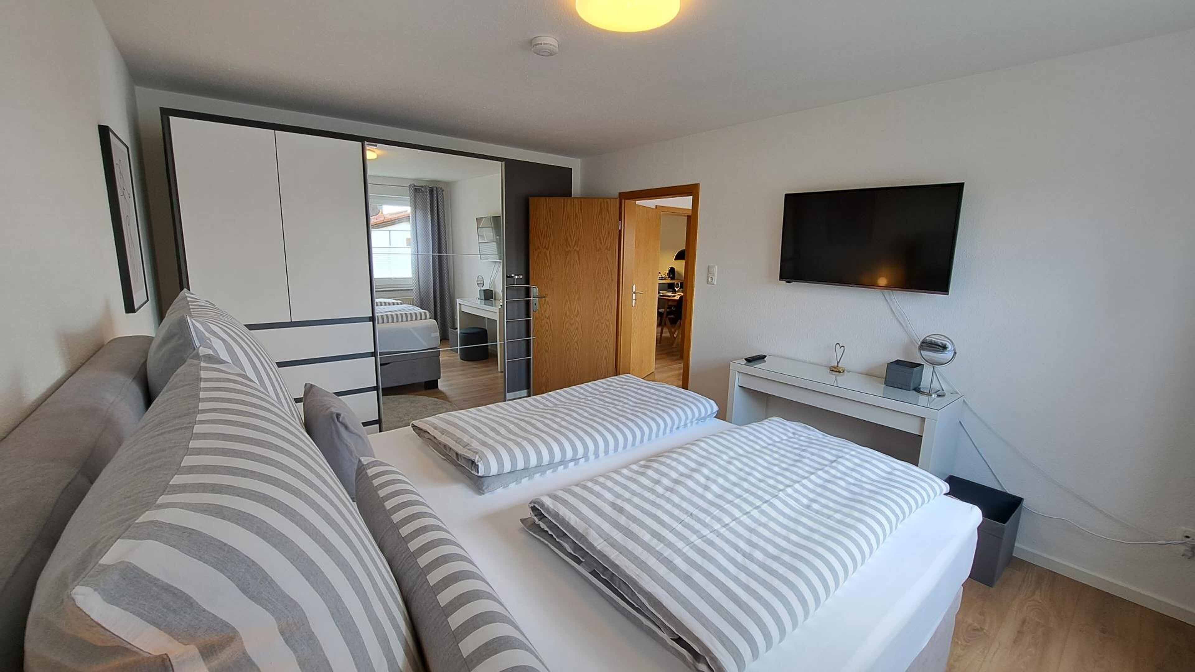 Apartment | 2 bedrooms, in-room safe, desk, iron/ironing board