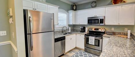 Condo, 2 Bedrooms | Private kitchen | Fridge, microwave, oven, dishwasher