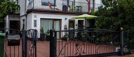 Overnatningsstedets facade