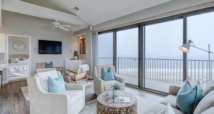 Newly Renovated Oceanfront Penthouse With Wrap Around Deck