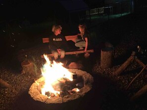 Property grounds - Serenity Acres Sanctuary’s Luxury Lodge (McAlester)