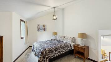 2 camere, ferro/asse da stiro, accesso a Internet, lenzuola