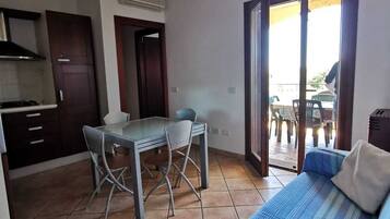 Télévision à écran plat