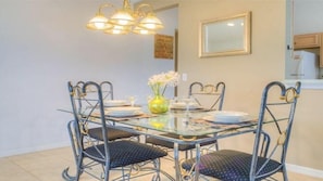 Villa, Multiple Beds (Ref 02 Fantastic 4 Bed Villa with own) | Dining