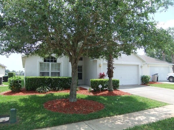 Villa, Multiple Beds (Ref 03 Luxury 4 Bed villa with lake v) | Exterior