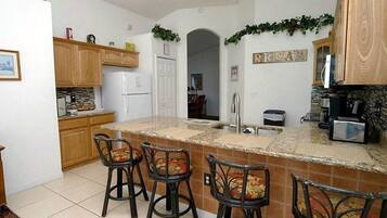 Villa, Multiple Beds (Ref E Luxury 4 Bed Villa with private) | Private kitchen