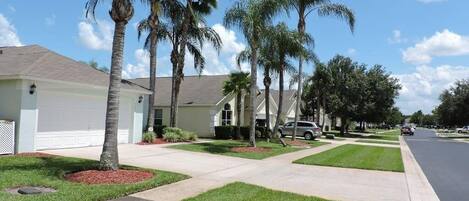 Villa, Multiple Beds (Ref 12 Modern 4 Bed 3 Bath villa with) | Street view