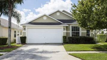 Villa, Multiple Beds (Ref 18 Stunning 4 Bed villa with own ) | Exterior