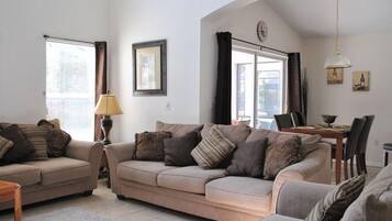 Villa, Multiple Beds (Ref 19 Modern 5 Bed villa Sleeps 12 P) | Living room | TV, foosball, table tennis