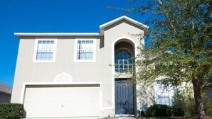 ヴィラ ベッド (複数台) (Ref 29 Modern 4 Bed Villa with own po) | 外観