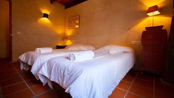 2 chambres, fer et planche Ă repasser, lit parapluie, Wi-Fi