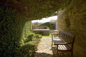 Banyera d'hidromassatge coberta