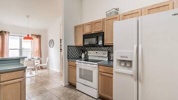 Villa, Multiple Beds (Ref 16 Stunning 4 Bed Villa on 5 Star) | Private kitchen | Oven, cookware/dishes/utensils