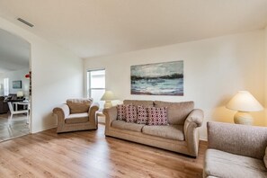 Villa, Multiple Beds (Ref 16 Stunning 4 Bed Villa on 5 Star) | Living room