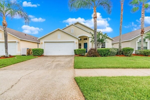 Villa, Multiple Beds (Ref 16 Stunning 4 Bed Villa on 5 Star) | Exterior