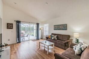 Villa, Multiple Beds (Ref 16 Stunning 4 Bed Villa on 5 Star) | Living room