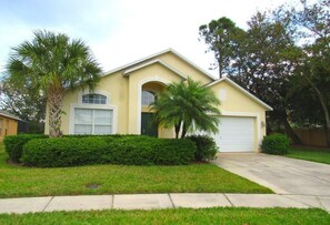 Villa, Plusieurs lits (Ref 28 Stunning 4 Bed villa with own ) | Extérieur