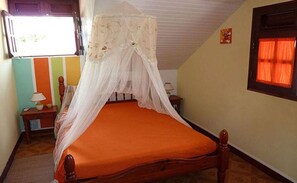 3 chambres, fer et planche Ă repasser, Wi-Fi, draps fournis