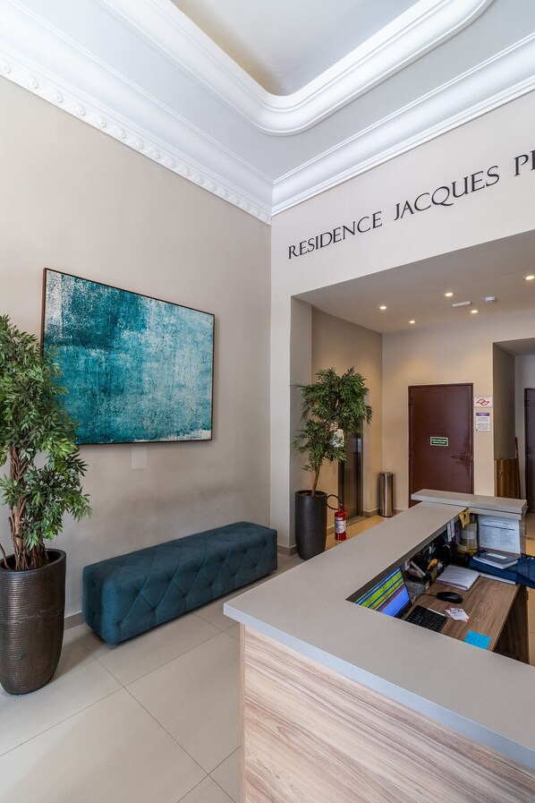 Lobby - JP200 - Jacques Pilon Residence (São Paulo)