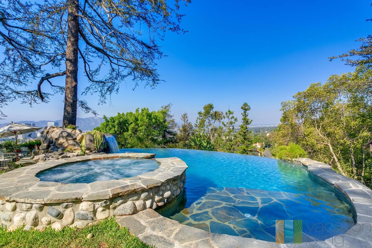 Casa, varias camas (Villa Ventanas) | Alberca | Alberca al aire libre y alberca climatizada