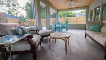 House, Multiple Beds (Blue Reef) | Terrace/patio