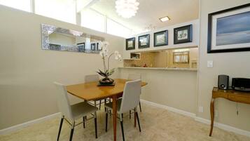 Condo, Multiple Beds (Casa Aralia) | Private kitchen | High chair