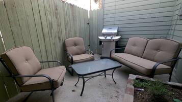 Departamento, 1 cama Queen size y sofá cama (The Sycamore) | Balcón