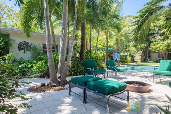 House, Multiple Beds (Mariposa) | Pool | Outdoor pool