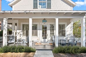 Exterior - Holiday Availability! 30-A-OK - Golf Cart! Great Entertainment Options! Bikes! (Watersound)