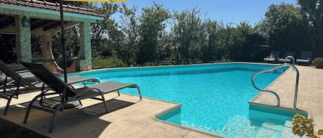 Piscine extérieure