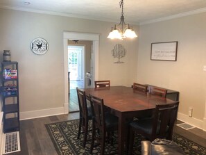 Dining - Harrison House; Litchfield, IL; Pets welcome (Litchfield)