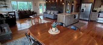 Mountain farmhouse on 300 + acres with million$views