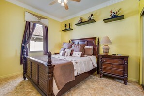 4 habitaciones, tabla de planchar con plancha, wifi y ropa de cama
