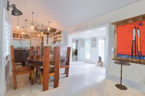 House, Multiple Beds (Teak House) | 3 bedrooms, WiFi - Teak House (Delray Beach)