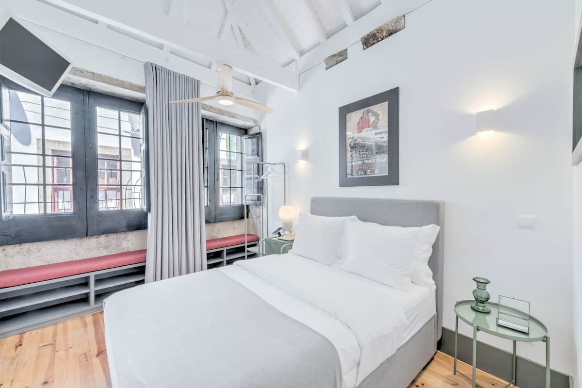 Premium Room, City View | Free WiFi, bed sheets