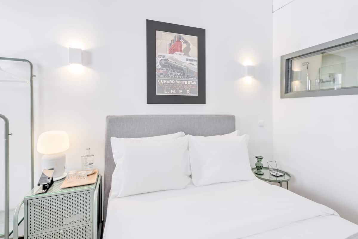 Wifi gratis y ropa de cama