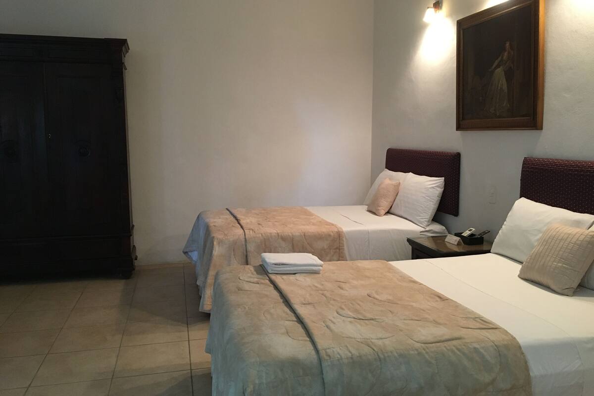 Standard Room | In-room safe, desk, laptop workspace, blackout drapes