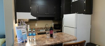 1st Floor Highlands Hideaway (Spectacular Views)