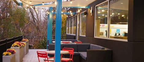 Terrace/patio