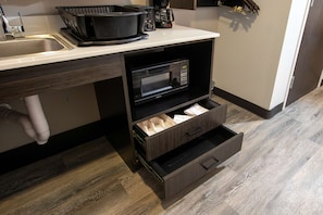 Free WiFi, bed sheets - Studio 6 North Platte, NE - East (North Platte)