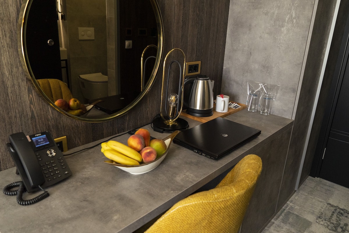 deluxe double room, balcony (101) | coffee and/or coffee maker