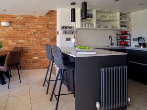 Geschirrspüler, Gefrierschrank