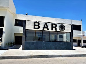 Snack bar
