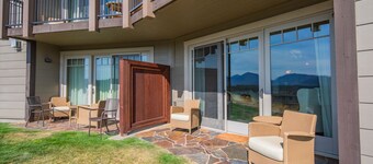 Suncadia Lodge 1-Bedroom Riverview Suite!