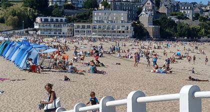 Bel appartement avec terrasse Ă 5 mn de ST CAST