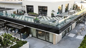 Rooftop terrace - Thompson Dallas, by Hyatt (Dallas)