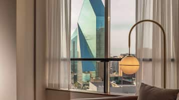 Suite Deluxe, en esquina | Sábanas de algodón egipcio, ropa de cama de alta calidad y edredón