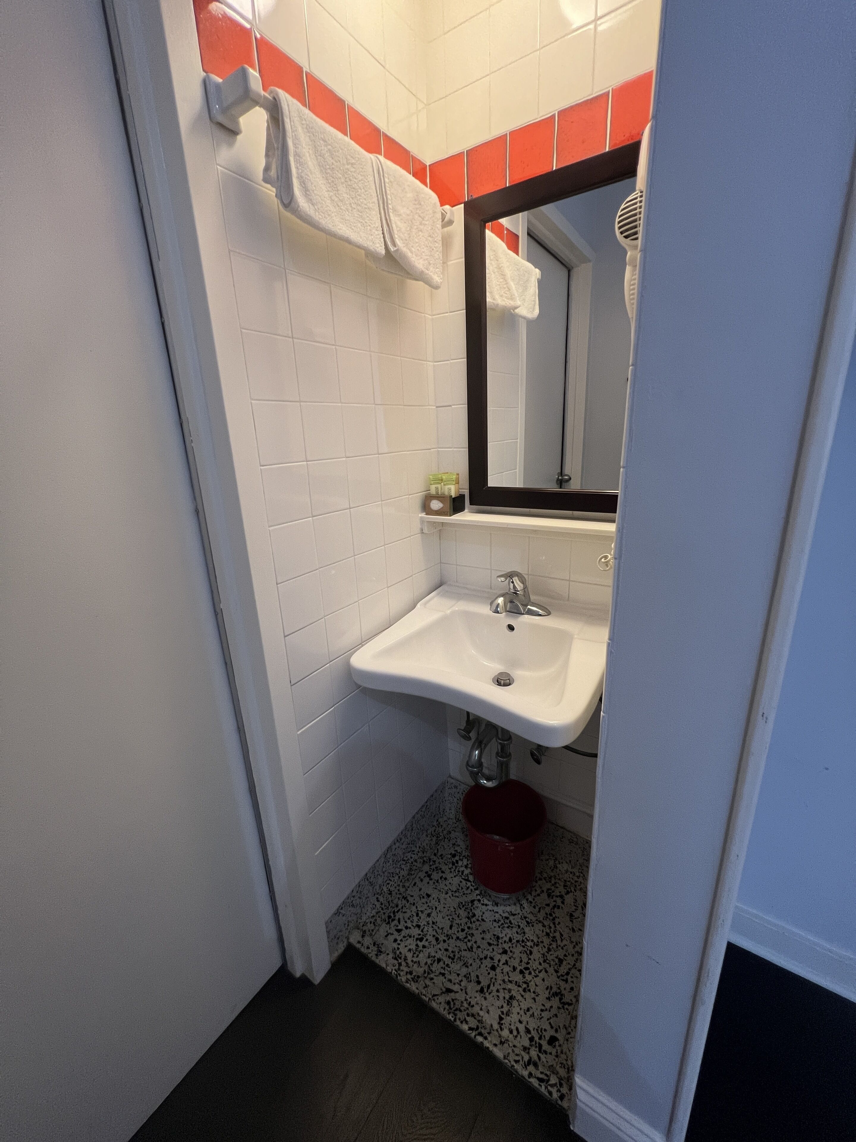 basic single room | bathroom | designer toiletries, hair dryer, towels, soap