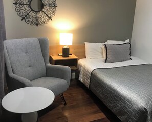 Quarto econômico (Petite Double room) | Área de estar