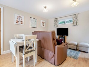 Dining - 1 bedroom accommodation in Melsonby, near Richmond (Melsonby, near Richmond)